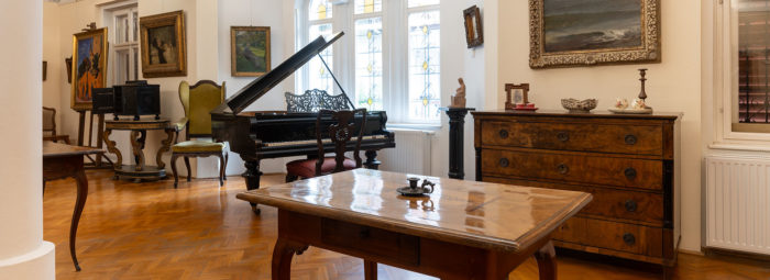 Bozsó Gyűjtemény - Iparművészeti kiállítás